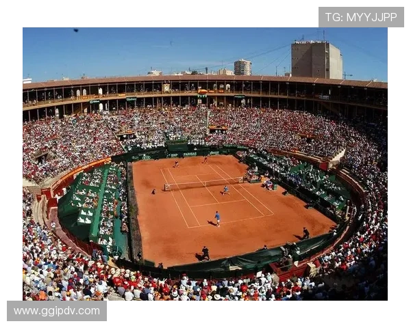 红土网球场的起源与分布：全球最具特色的网球赛事场地解析